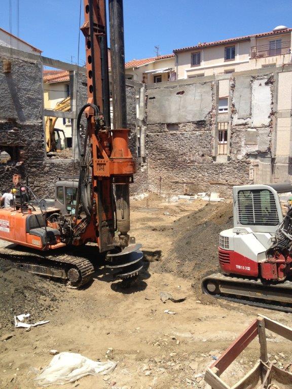 La fondation pour la construction de bâtiment par des professionnels attentifs à vos besoins